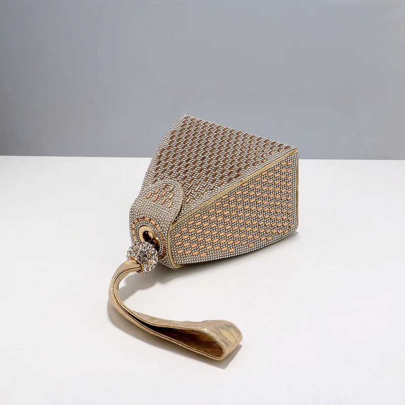 Rhinestones Luxury Evening Bag – обзор и цена Luxury Bags Brand Pyramid