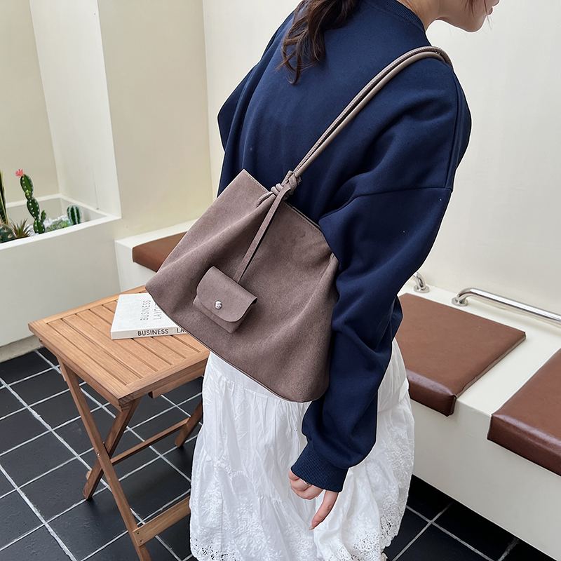 LEFTSIDE Luxury Faux Suede Tot – обзор и цена Luxury Bags For Young Women